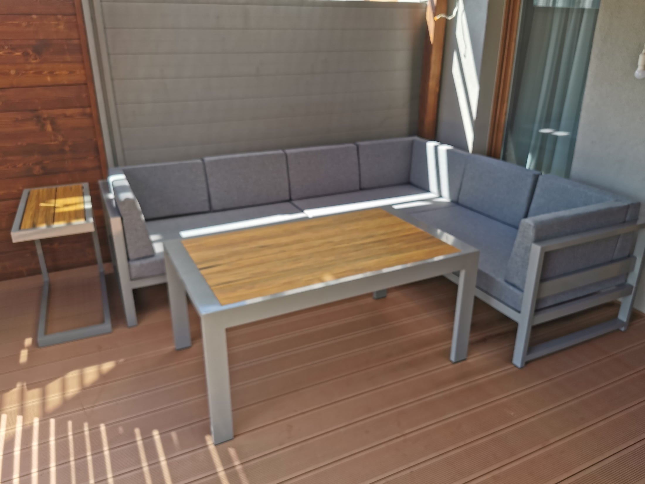 Zestaw mebli ogrodowych Madera 250 x 205 cm