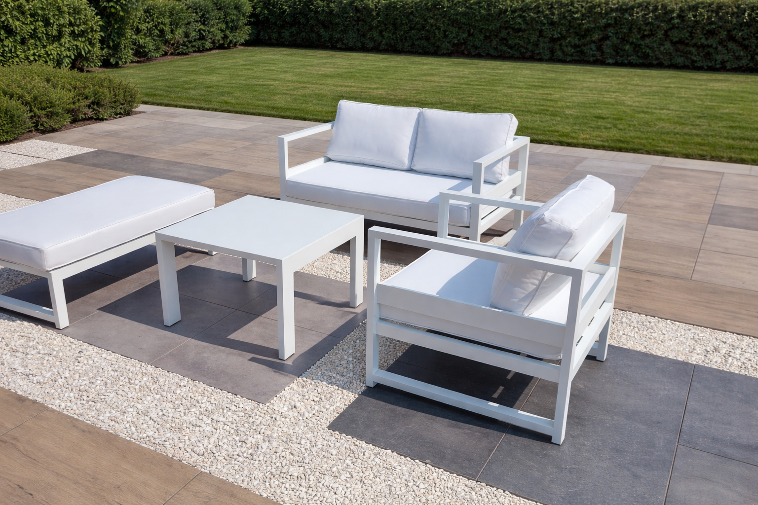 Sevilla Mini - zestaw mebli ogrodowych (sofa + fotel + pufa + stolik)