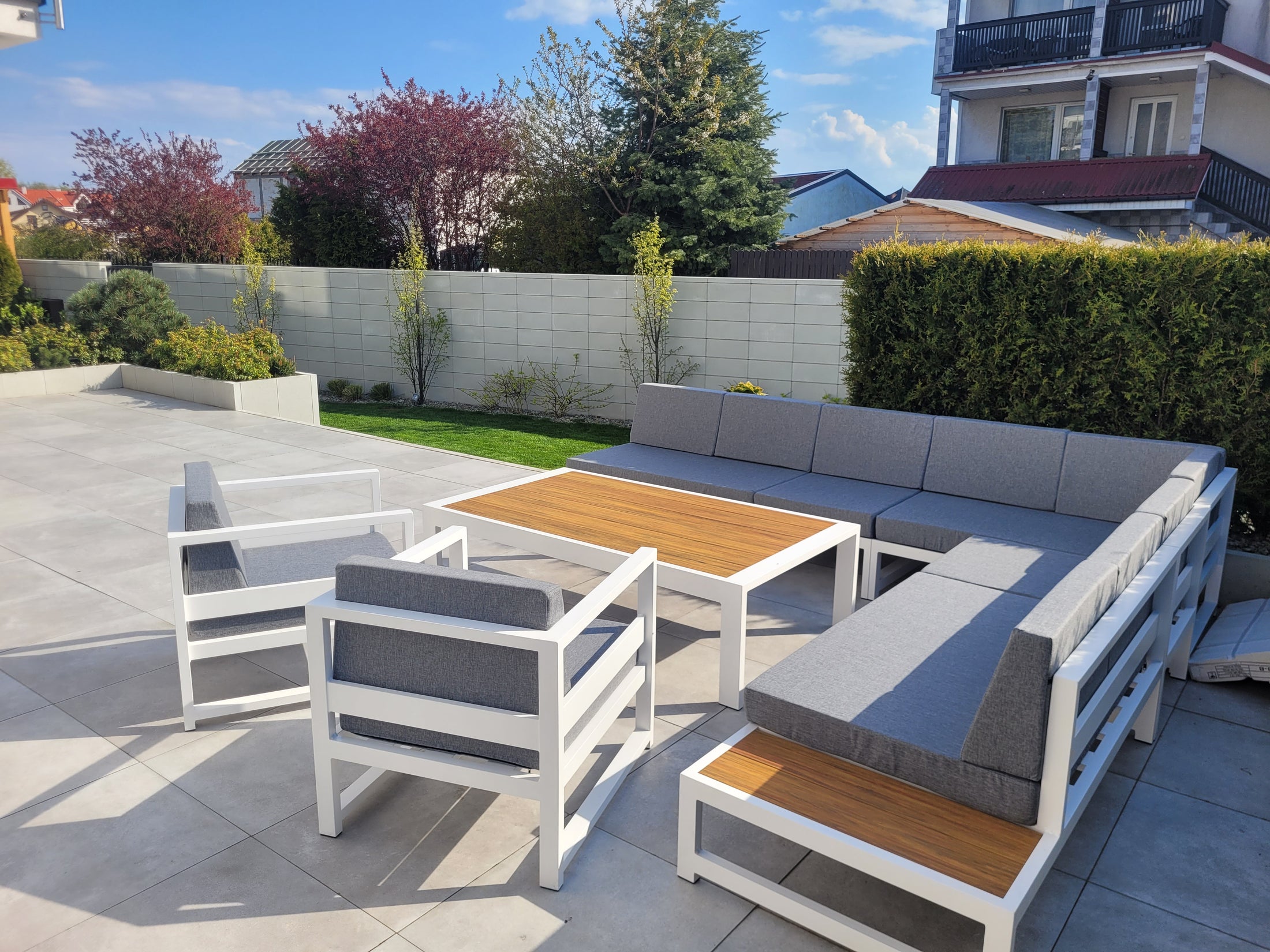 Zestaw mebli ogrodowych Madera 305 x 293 cm